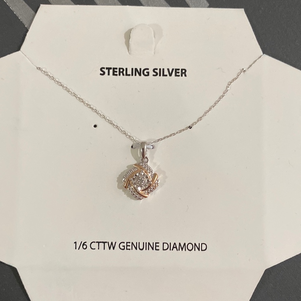 🆕Sterling Silver Necklace 1/6 Carat Total Weight Diamond
